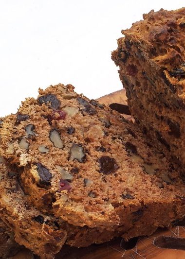 vegan apple walnut raisins bread