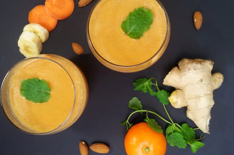Sunshine Smoothie by The Flexitarian