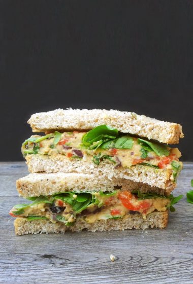 Mediterranean Sandwich [vegan] [sans gluten] &copy; The Flexitarian - Annabelle Randles