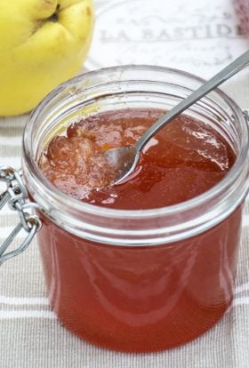 Quince Jelly [vegan] © The Flexitarian - Annabelle Randles