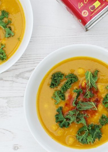 Butternut Squash, Parsnip & Kale Soup #vegan by The Flexitarian