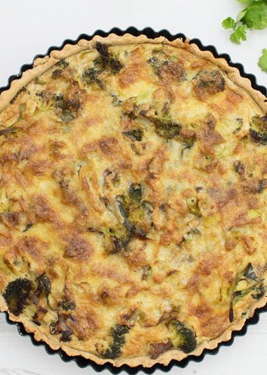 Curried Broccoli & Leek Quiche [vegetarian] [gluten free] by The Flexitarian
