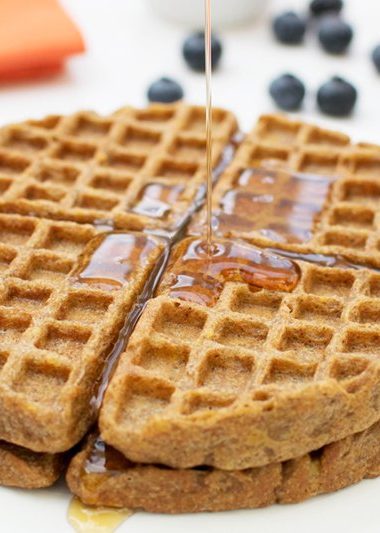 Spiced Pumpkin Waffles [vegan]