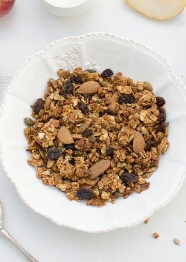 Granola With Bee Pollen [vegetarian] [gluten free]