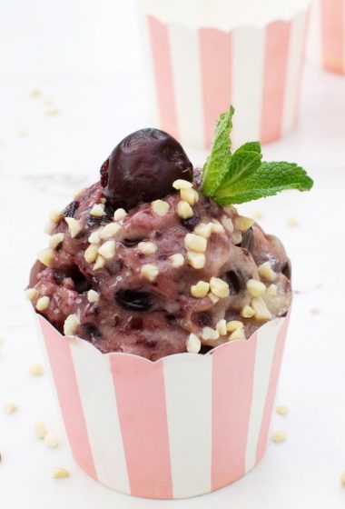 Sugar Free Banana & Cherry Ice Cream [vegan] [gluten free] by The Flexitarian