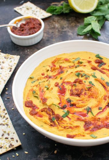 Spicy Harissa Hummus [vegan] by The Flexitarian