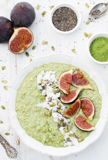 Matcha & Coconut Overnight Porridge with Fresh Figs [vegan] by The Flexitarian