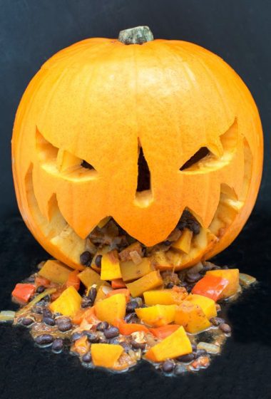 Halloween Pumpkin Chilli [vegan] by The Flexitarian