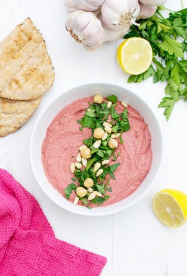 Simple Beetroot Hummus [vegan] by The Flexitarian