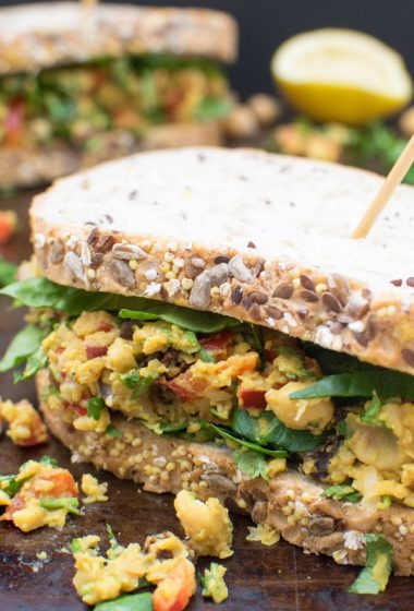 Curried Chickpea Sandwich [vegan] by The Flexitarian