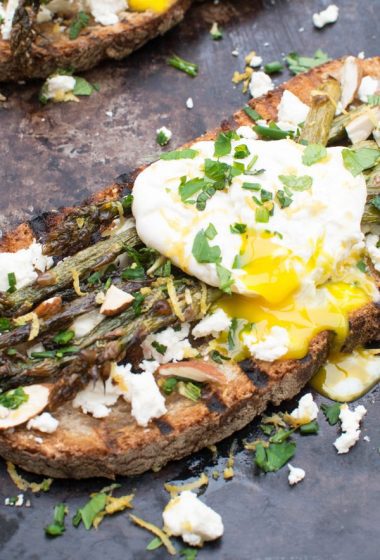 Asparagus, Feta & Poached Egg Toast [vegetarian] by The Flexitarian