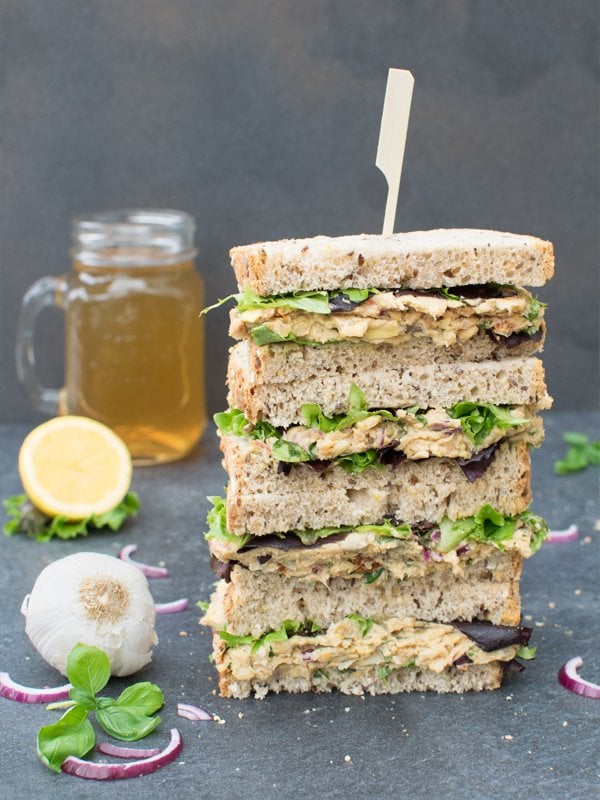 chickpea salad sandwich [vegan]