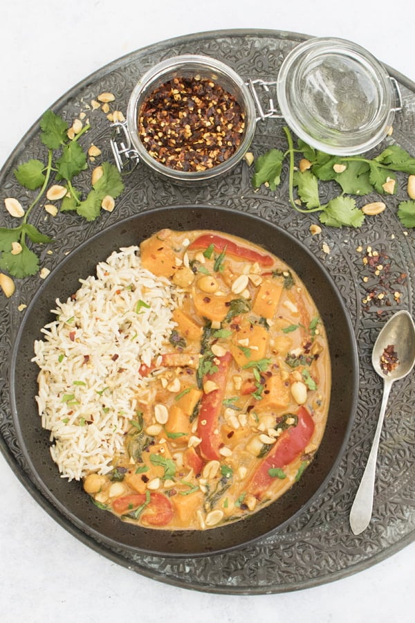 peanut butter sweet potato curry [vegan]