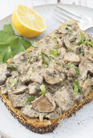 Mushrooms on Toast [vegan] by The Flexitarian