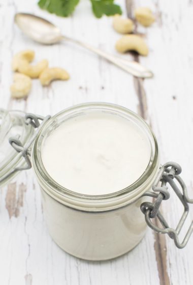 Simple Vegan Cashew Cream | The Flexitarian