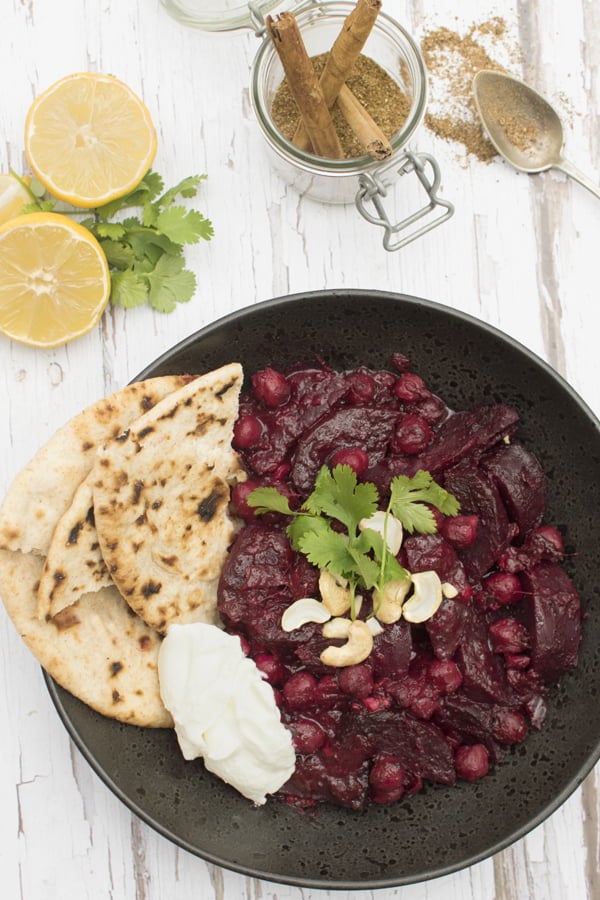sri lankan-style beetroot curry [vegan]