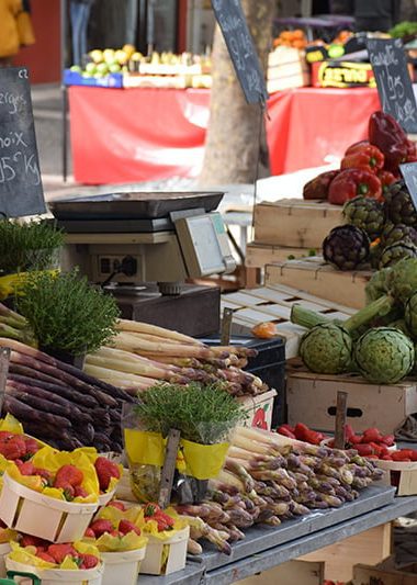 3 Easy Ways to Eat More Local and Seasonal Food 2019 © Annabelle Randles | The Flexitarian www.theflexitarian.co.uk |