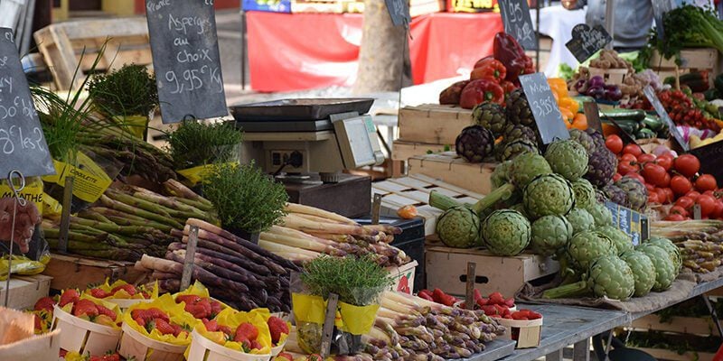 3 Easy Ways to Eat More Local and Seasonal Food 2019 © Annabelle Randles | The Flexitarian www.theflexitarian.co.uk |