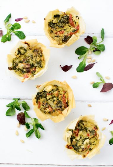 Mini Greek Quiches [vegetarian] | The Flexitarian