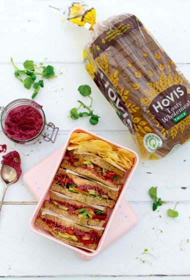 Beetroot Hummus Sandwich 2020 © Annabelle Randles | The Flexitarian