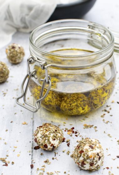 Labneh Balls 2020 &copy; Annabelle Randles | The Flexitarian | Le Flexitarien