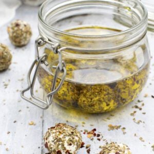 Labneh Balls 2020 © Annabelle Randles | The Flexitarian | Le Flexitarien