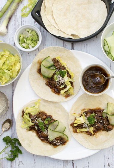 "No Duck" Hoisin Jackfruit Wrap [vegan] &copy; Annabelle Randles | The Flexitarian