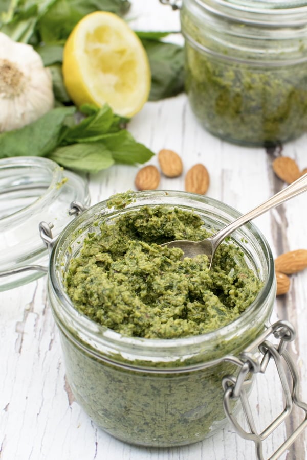 Carrot Top Pesto | The Flexitarian