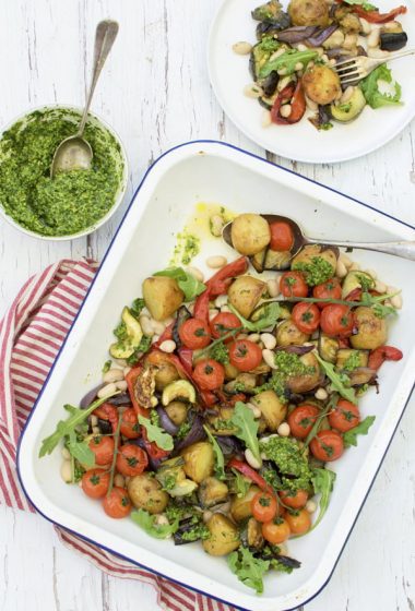 Summer Vegetable Traybake [vegan] 2020 &copy; Annabelle Randles | The Flexitarian