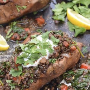 Baked Sweet Potatoes with Smoky Beluga Lentils [vegan] [gluten free] © Annabelle Randles | The Flexitarian