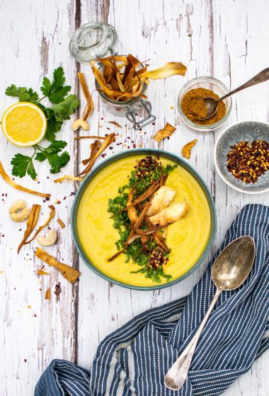 Curried Parsnip Soup | The Flexitarian