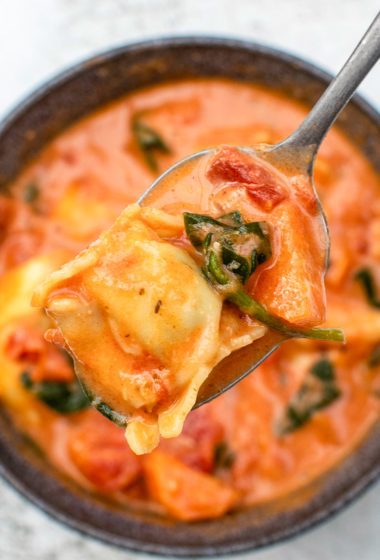 Creamy Tortellini Soup l The Flexitarian