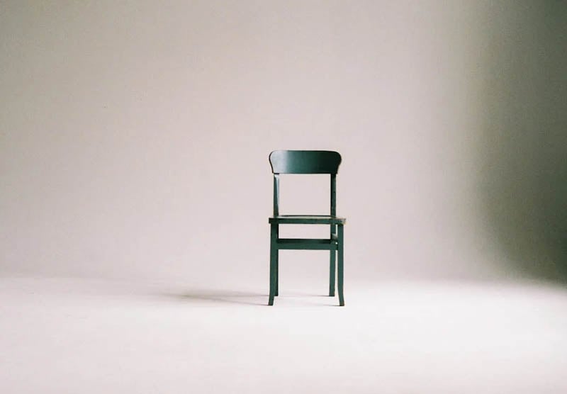 Various Ways Minimalism Contributes to Economic Living