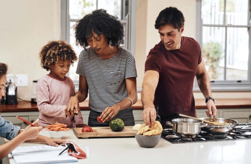 The Flexitarian Diet for Busy People: How to Eat Well Without Spending Hours in the Kitchen