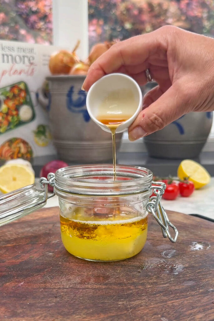 making harissa dressing