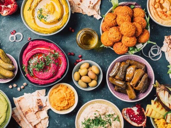 The Ultimate Guide to Turkish Meze for Vegetarians