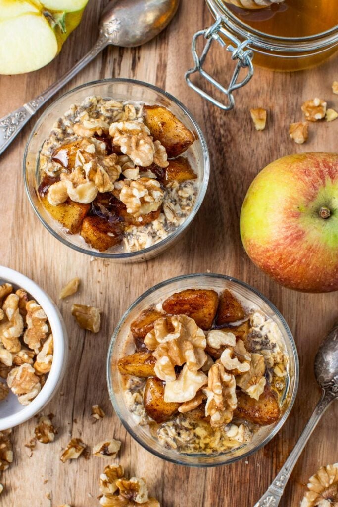 apple pie overnight oats