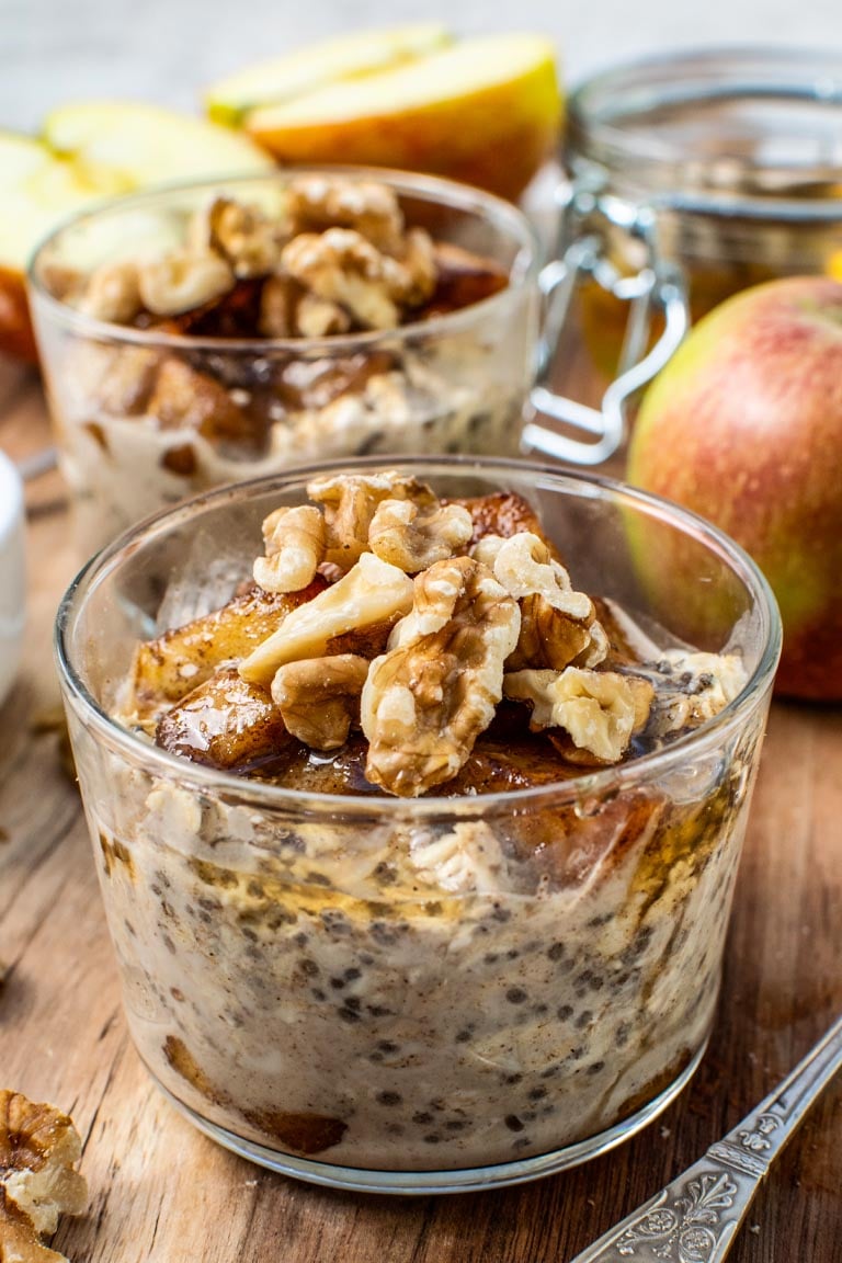 Apple Pie Overnight Oats